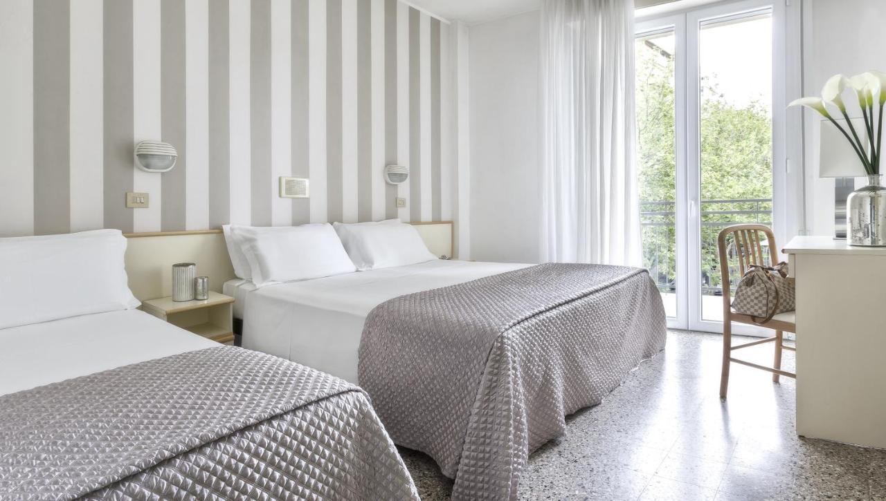 Hotel Carignano Ριτσόνε Εξωτερικό φωτογραφία
