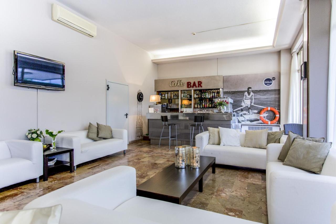 Hotel Carignano Ριτσόνε Εξωτερικό φωτογραφία